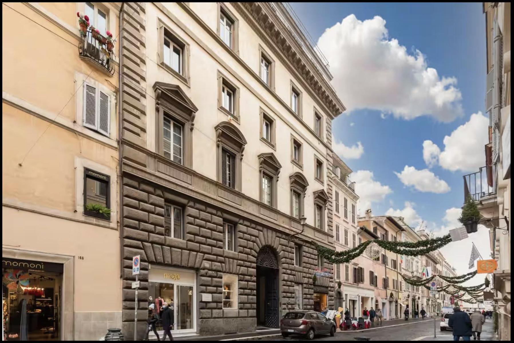 Exclusive In The Heart Of Apartment *